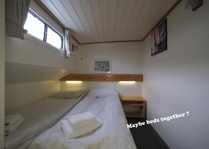 Hotell Hotelboat Allure 2*