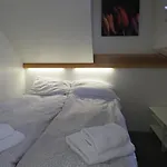 فندق Hotelboat Allure أمستردام