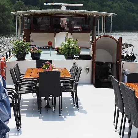 Hotelboat Allure Szálloda