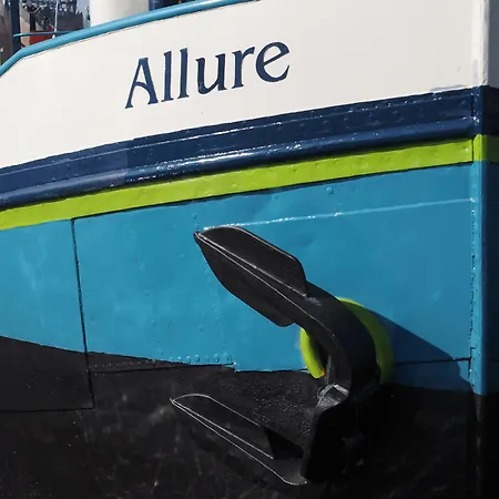 Hotelboat Allure 2*